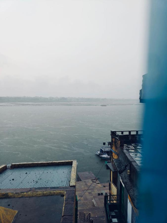 Tandon Lodge On The Ganga Ghat Homestay Varanasi Exterior foto